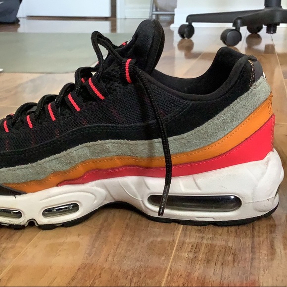 Nike Air Max 95 - Picture 4 of 9
